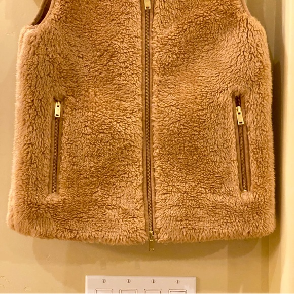 J.Crew Excursion plush teddy vest - Picture 11 of 16